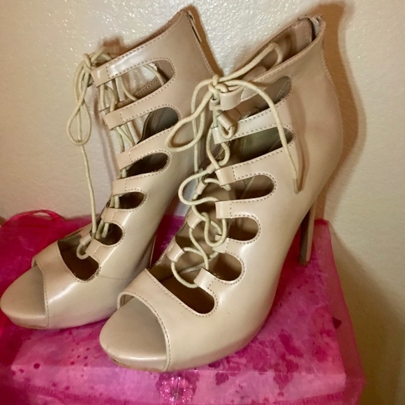 Lolashoetique “Vixen” nude heels size 10 - Picture 2 of 5